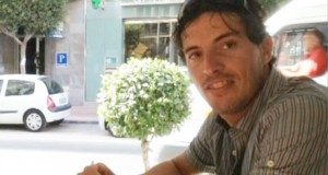 Javier Carretero Cantero presenta su novela ‘En algún lugar’ en la Villaespesa