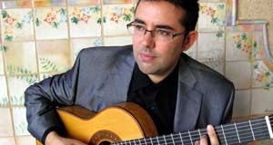 Javier Riba abre el Ciclo Homenaje a Albéniz incluido en el Certamen Julián Arcas