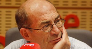 Juan Madrid abre los actos de celebración del Día del Libro en Huércal Overa