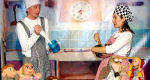 La Paca Teatro lleva a Roquetas «La cocina de los cuentos» para los más pequeños