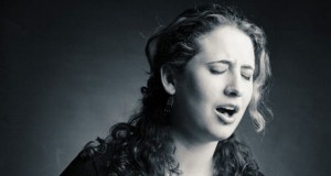Rosario La Tremendita llega al Apolo con Flamenco Viene del Sur