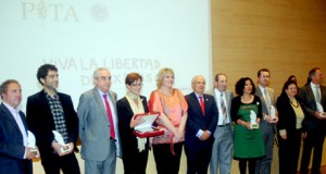 Los periodistas reconocen la labor de Pérez Lao, Martínmorales y la Escuela de Arte