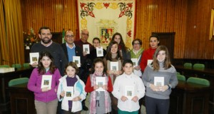 Huércal Overa reúne en un libro las obras ganadoras del primer certamen de cuentos ‘Callejica de los Duendes’