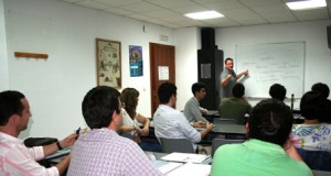 Profesores de autoescuelas y de cursos de aptitud profesional se formarán en la extinción de incendios