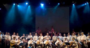 Los Sabandeños y Sergio Núñez unen su música en Almería con concierto muy especial