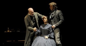 Ana Torrent se mete en la piel de ‘Madame Bovary’ este viernes en Almería