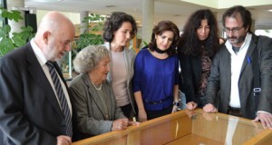 La UAL custodia desde hoy los documentos de Manuel Siles