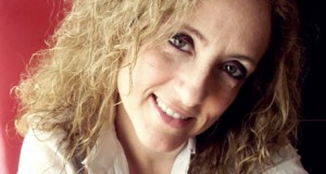 Mar de los Ríos presenta su libro ‘Tren de lejanías’ en la Villaespesa