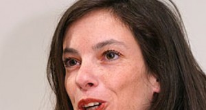 María Eloy-García presenta su poesía los lectores de Vícar