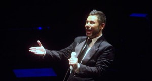Miguel Poveda, tres horas de flamenco y copla en Roquetas
