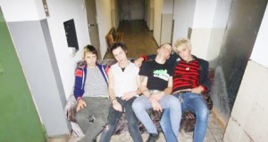 Los berlineses de Modern Pets remueven las raíces del punk en el Lili Marlene
