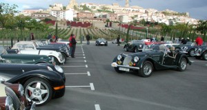 Una caravana de coches Morgan hará parada en Carboneras este jueves