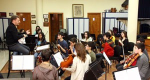 Los músicos de la OJAL preparan en Huelva un concierto con la Euro Orquesta