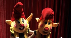 Teatro para toda la familia en Roquetas con 'Ratón Pérez y la brújula viajera'