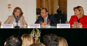 Pilar Cernuda animó a «no bajar la guardia» ante la desigualdad