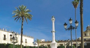 Junta y Ayuntamiento envainan las espadas por la Plaza Vieja