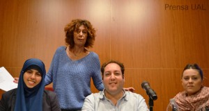 Poesía para romper fronteras