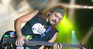 Pepe Bao y Carlos Benavent llevarán el sonido del bajo hasta límites insospechados esta noche