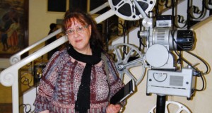 PIlar Quirosa hace un ejercicio de memoria sentimental con su último poemario