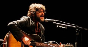 Quique González, al servicio de su fans