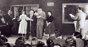 Una serie de coloquios reflexionarán sobre el papel de la radio en Almería