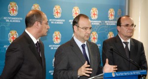 Gobierno, Junta y Ayuntamiento aúnan esfuerzos para logra un parador de turismo para Almería