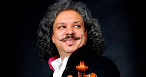 Roby Lakatos, el violín de los gitanos húngaros hoy en Alamar