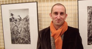 De desnudos y otras rarezas, Rubén García desembarca en Roquetas con su nueva colección