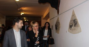 Anna Nelubova, Enrique Bodero y Salvador Triviño llevan sus pinturas al Museo Taurino de Roquetas