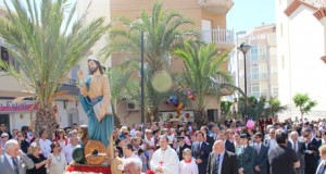 Miles de vecinos acompañan a San Marcos en su día grande