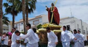 Turre disfrutó ayer con la procesión de su 'cristo de los gitanos'