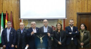 Huércal Overa presenta un nuevo cartel de semana santa que sustituye al 'plagiado'