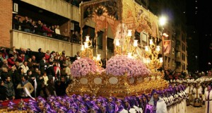 La semana santa de Lorca hace 'estación de penitencia' en Roquetas