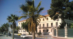 Trino Gómez recoge los cuatro siglos de historia del Seminario en su investigación