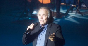 Serrat, 50 años no son nada
