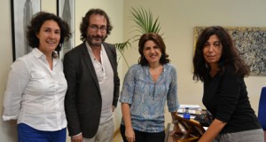 La familia de Manuel Siles cede a la UAL el archivo del escritor