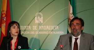 La alhameña Rocío Rodríguez recupera la voz de las mujeres durante el franquismo