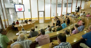 CASI Aeropuerto inicia la subasta de tomate con la venta de 35.000 kilos