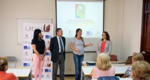 Mayores del Casco Histórico trabajarán la memoria y la atención en talleres de la UAL