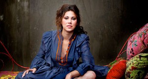 Tamara desgrana esta noche las canciones de su último disco el Maestro Padilla