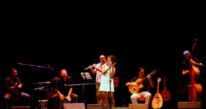 ‘Miscelánea’ trae a 100 artistas fusionando sonidos del mundo en el Maestro Padilla