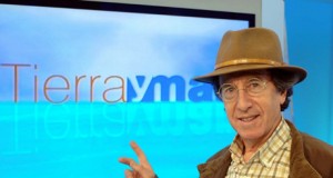 Ezequiel Martínez reúne los mejores momentos de 'Tierra y mar' en un libro