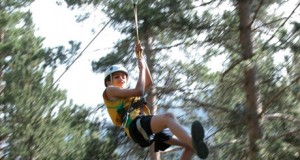 Los vecinos de Vícar pueden disfrutar de multiaventura en la Alpujarra