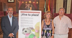 El teatro de marionetas toma las plazas públicas de Vera