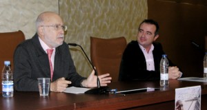 Manuel Toharia: «Hay que divulgar la ciencia para despertar el espíritu crítico de la gente»