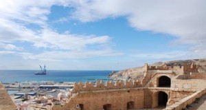 Oportunidad para conocer toda la historia de la Torre de la Pólvora de la Alcazaba