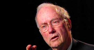El Nobel de Física Charles Townes desvela esta tarde los comportamientos de las estrellas