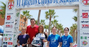 El VI Triatlón de Almería marca un récord de participación con 550 deportistas