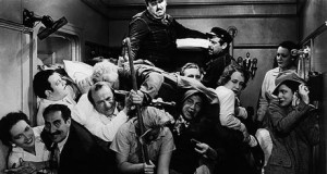 El cineclub de la Universidad propone pasar ‘Una noche en la ópera’