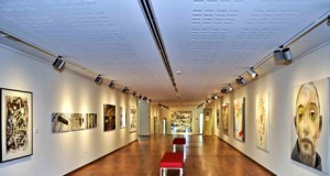 Unicaja muestra en Almería sus últimas adquisiciones en arte contemporáneo